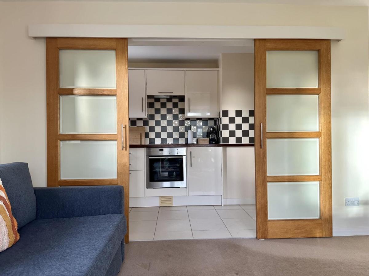 Super Next To Village Sleeps 4 *